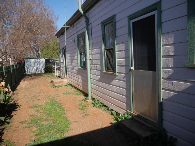 85 Warne Street, Wellington NSW 2820
