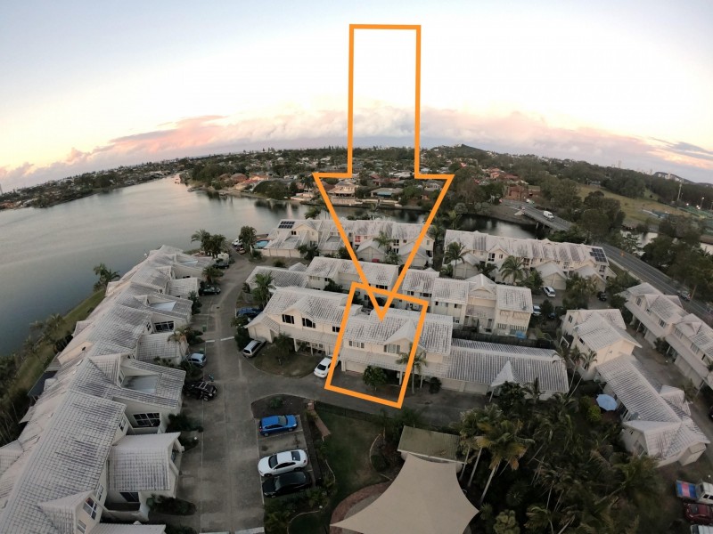 Unit 50/300 Cottesloe, Mermaid Waters QLD 4218