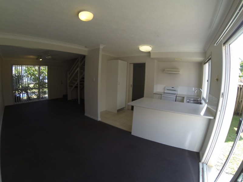 Unit 50/300 Cottesloe, Mermaid Waters QLD 4218