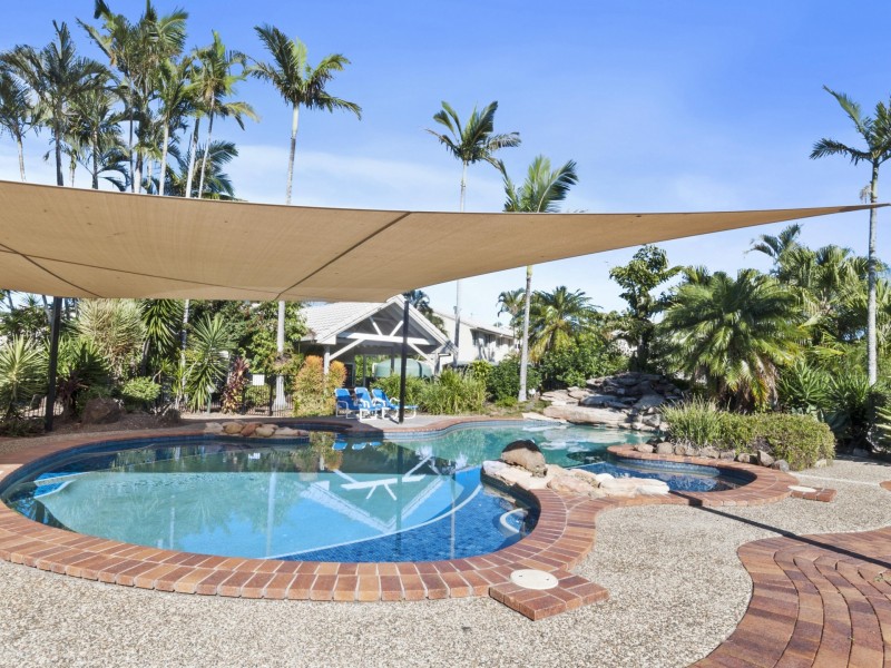 Unit 50/300 Cottesloe, Mermaid Waters QLD 4218