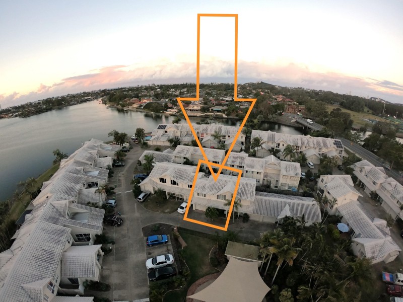 Unit 50/300 Cottesloe, Mermaid Waters QLD 4218