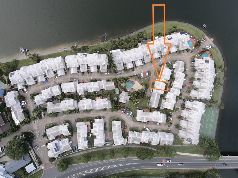 Unit 50/300 Cottesloe, Mermaid Waters QLD 4218