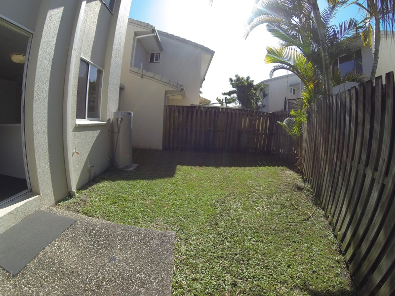 Unit 50/300 Cottesloe, Mermaid Waters QLD 4218