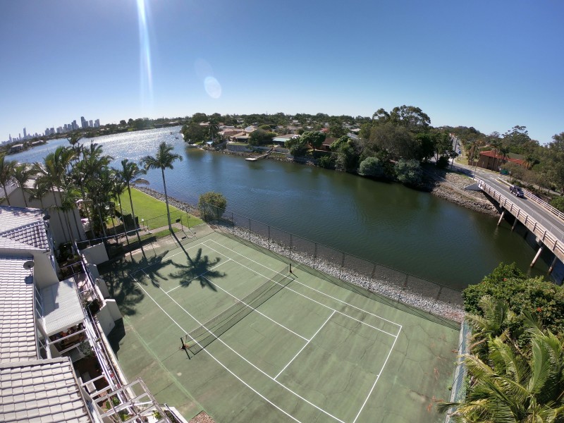 Unit 50/300 Cottesloe, Mermaid Waters QLD 4218
