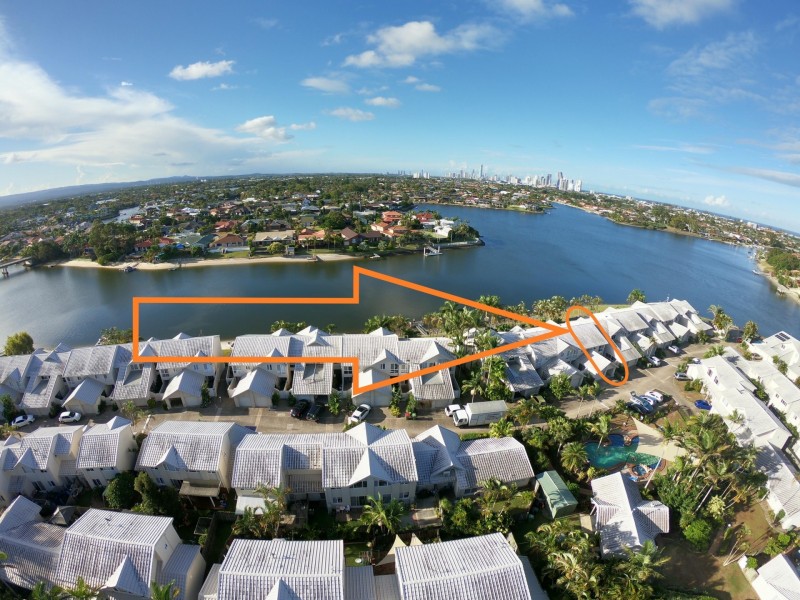 Unit 37/300 Cottesloe Drive, Mermaid Waters QLD 4218