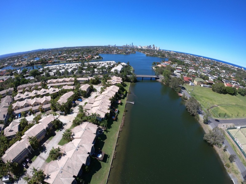 Unit 201/215 Cottesloe Drive, Mermaid Waters QLD 4218