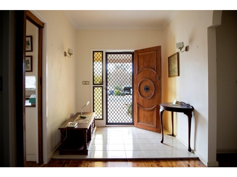 97 Gobolion Street, Wellington NSW 2820