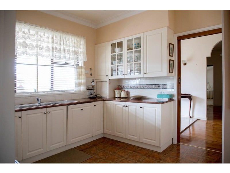 97 Gobolion Street, Wellington NSW 2820