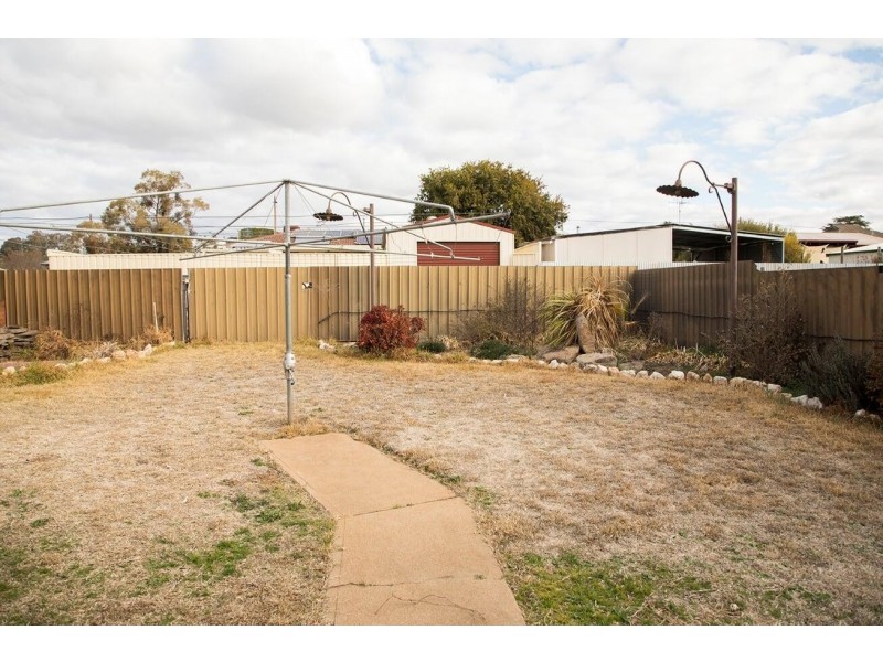 97 Gobolion Street, Wellington NSW 2820