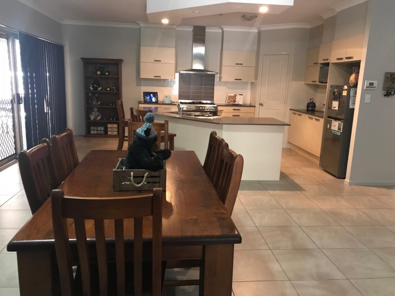 Hatton Vale QLD 4341