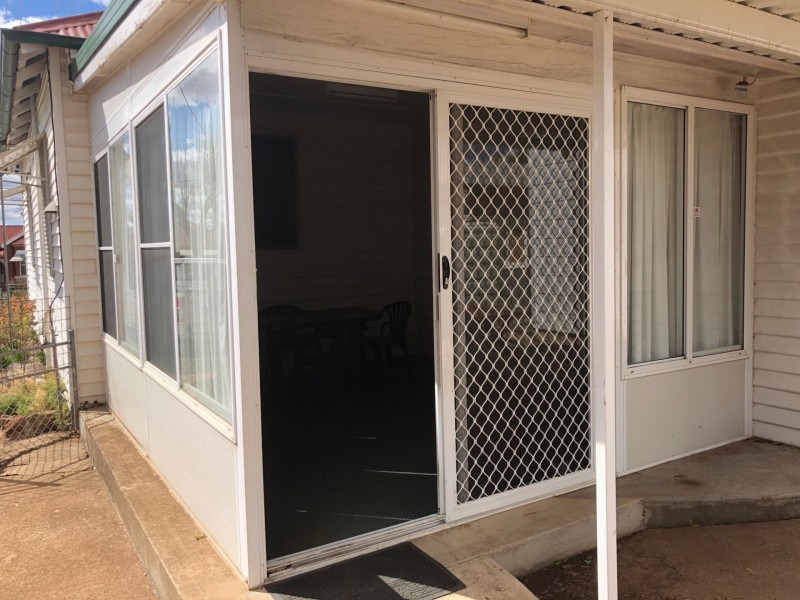 83 Gisborne Street, Wellington NSW 2820