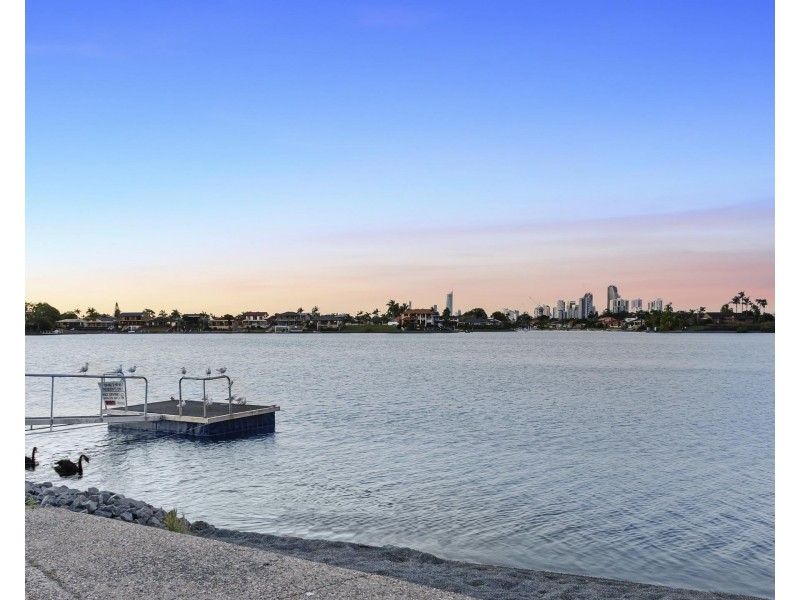 Unit 97/300 Cottesloe, Mermaid Waters QLD 4218