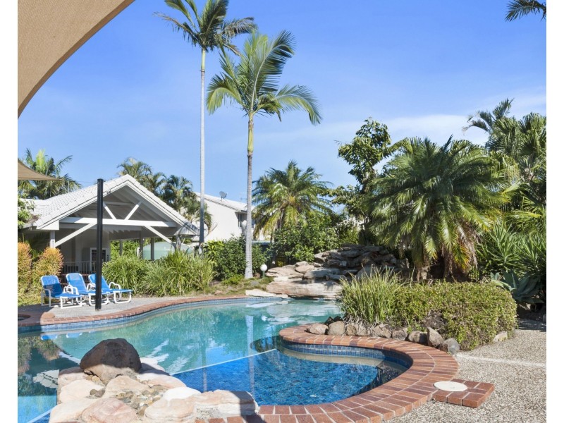 Unit 97/300 Cottesloe, Mermaid Waters QLD 4218