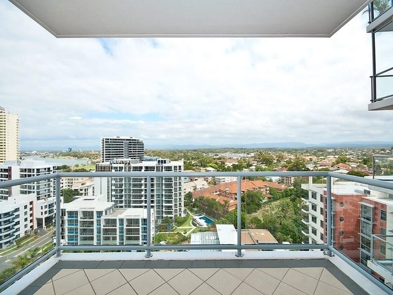 Unit 1008/1 Como Crescent, Southport QLD 4215