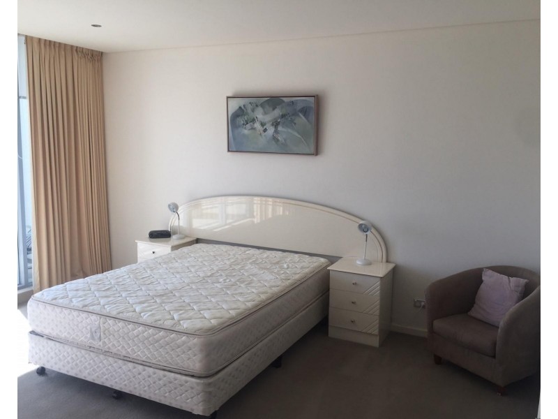 Unit 1201/1 Como Crescent, Southport QLD 4215