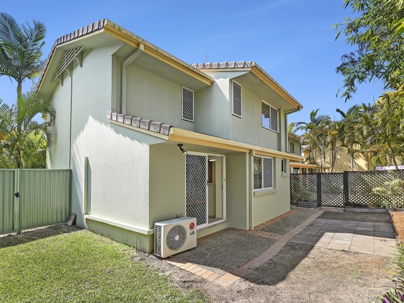 Unit 194/215 Cottesloe Drive, Mermaid Waters QLD 4218