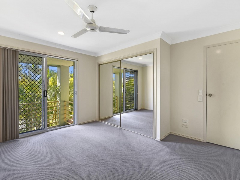 Unit 194/215 Cottesloe Drive, Mermaid Waters QLD 4218