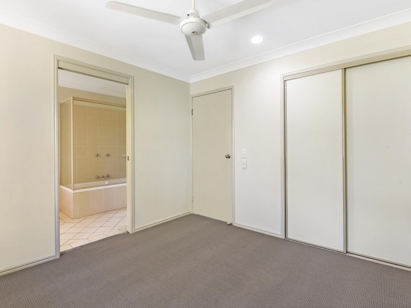 Unit 194/215 Cottesloe Drive, Mermaid Waters QLD 4218