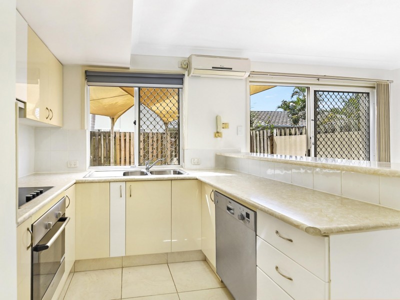 Unit 73/300 Cottesloe Drive, Mermaid Waters QLD 4218