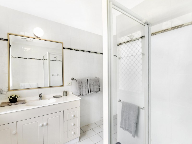 Unit 73/300 Cottesloe Drive, Mermaid Waters QLD 4218