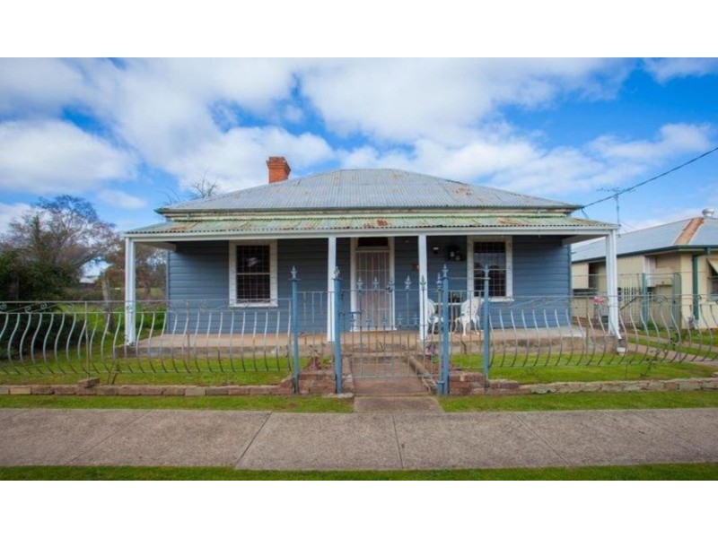 107 Maxwell Street, Wellington NSW 2820
