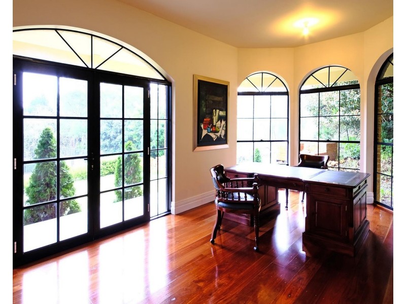 7 Samara Close, Fountaindale NSW 2258