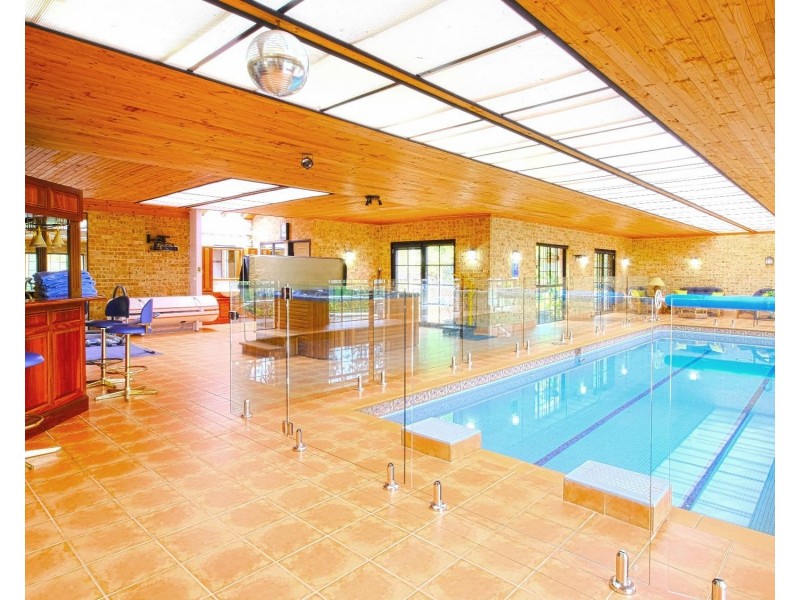 7 Samara Close, Fountaindale NSW 2258