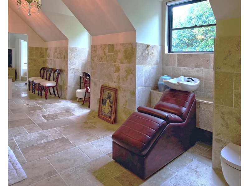 7 Samara Close, Fountaindale NSW 2258