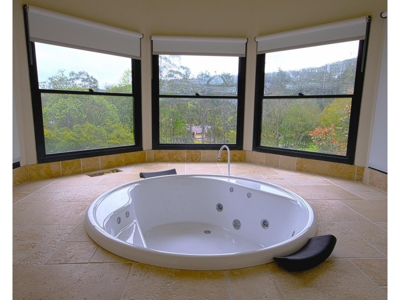 7 Samara Close, Fountaindale NSW 2258