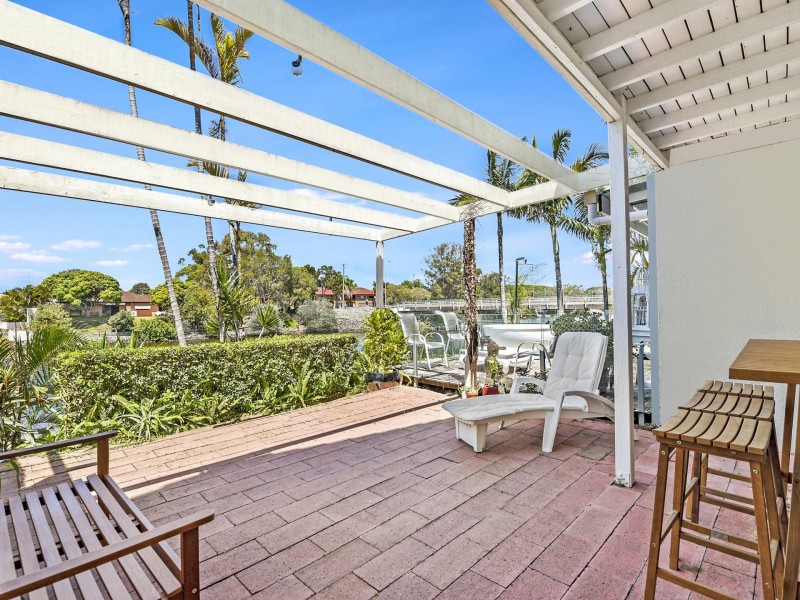 Unit 64/300 Cottesloe Drive, Mermaid Waters QLD 4218