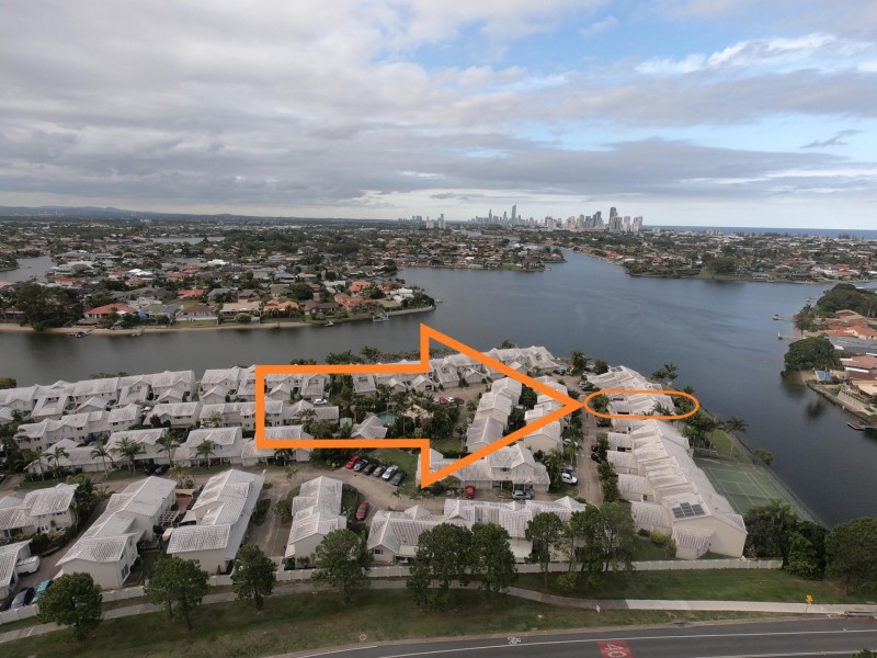 Unit 64/300 Cottesloe Drive, Mermaid Waters QLD 4218