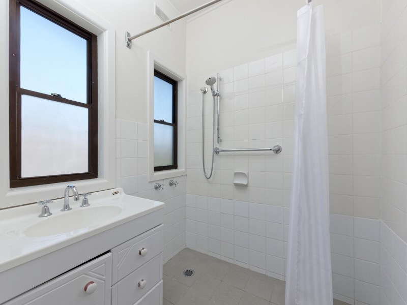 18 Spencer Street, Moss Vale NSW 2577