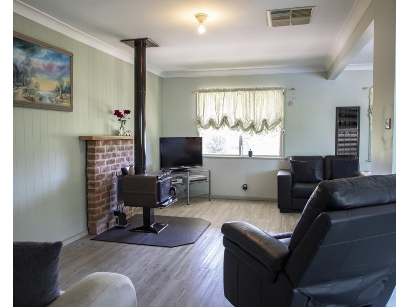 143 Arthur Street, Wellington NSW 2820
