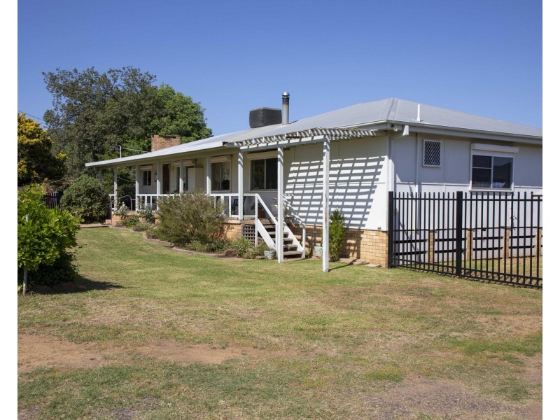 143 Arthur Street, Wellington NSW 2820