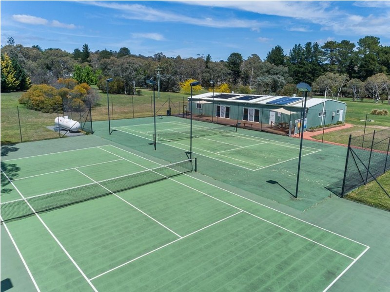 100 Mulwaree Drive, Tallong NSW 2579