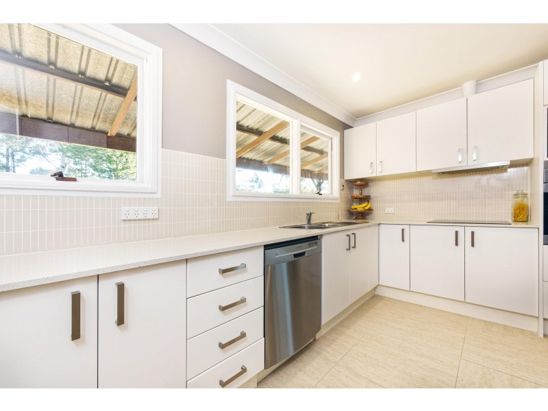 19 Old maquarie Road, Brayton NSW 2579