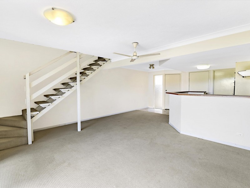 Unit 66/300 Cottesloe Drive, Mermaid Waters QLD 4218