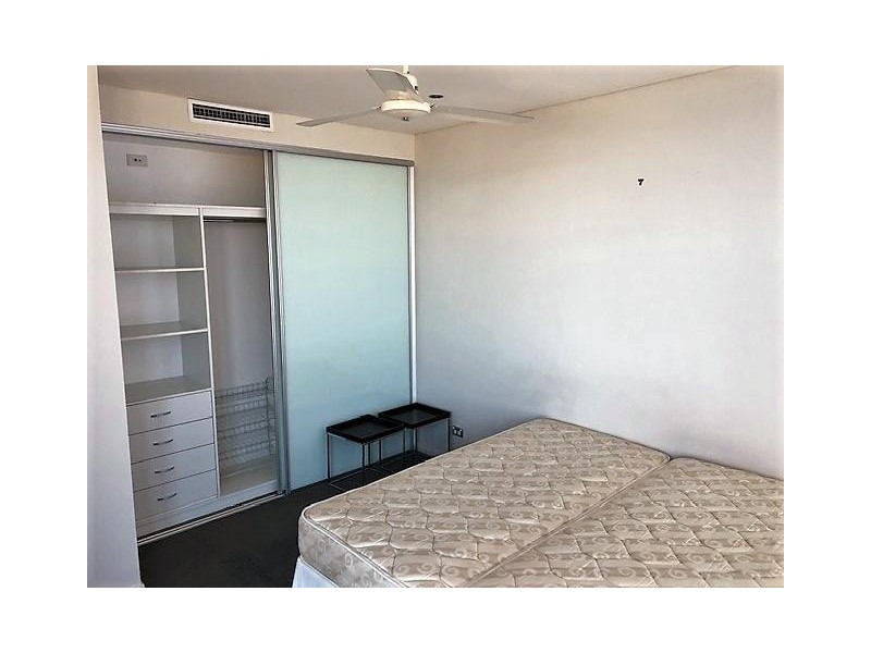 Unit 505A/1/505a Como Crescent, Southport QLD 4215