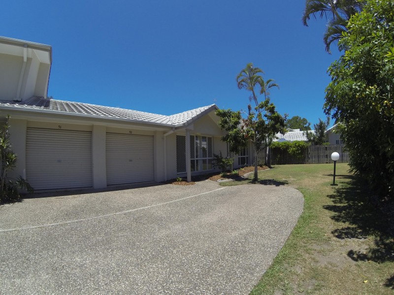 Unit 52/300 Cottesloe, Mermaid Waters QLD 4218