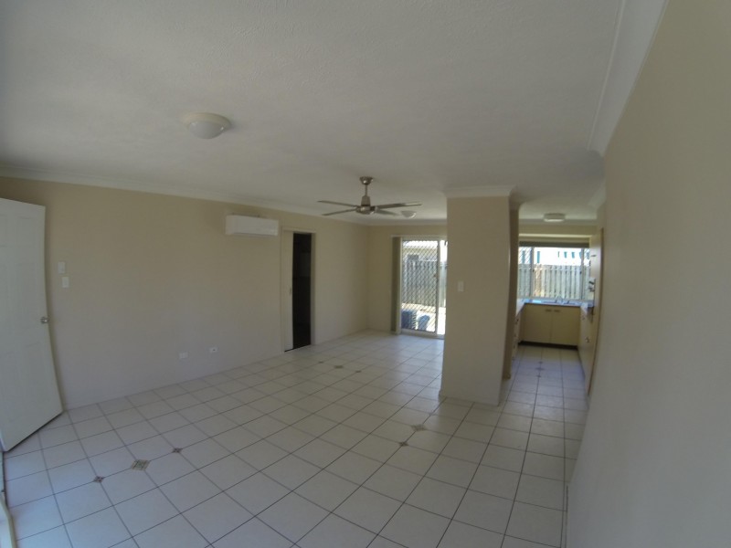 Unit 52/300 Cottesloe, Mermaid Waters QLD 4218