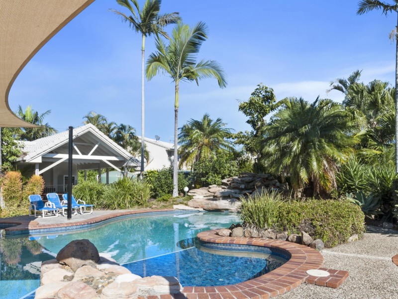 Unit 52/300 Cottesloe, Mermaid Waters QLD 4218