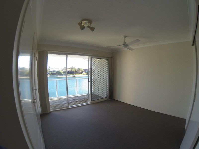 Unit 12/300 Cottesloe, Mermaid Waters QLD 4218