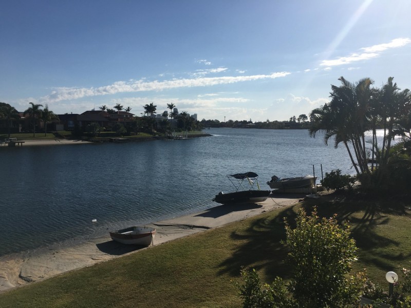 Unit 12/300 Cottesloe, Mermaid Waters QLD 4218