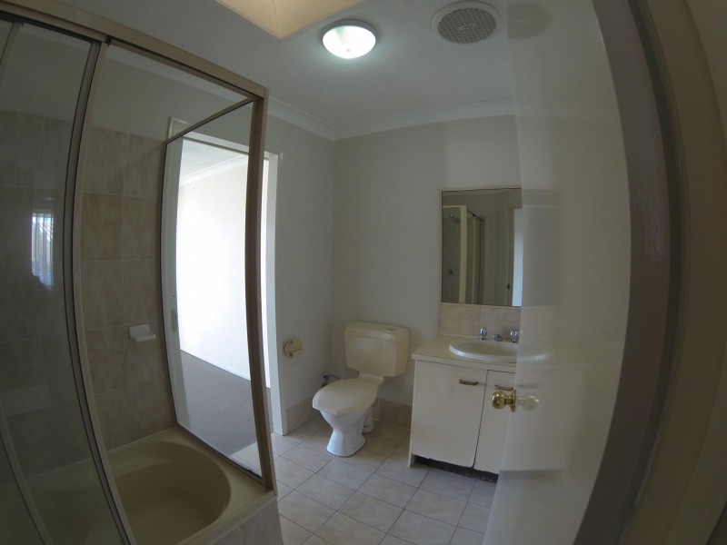 Unit 12/300 Cottesloe, Mermaid Waters QLD 4218