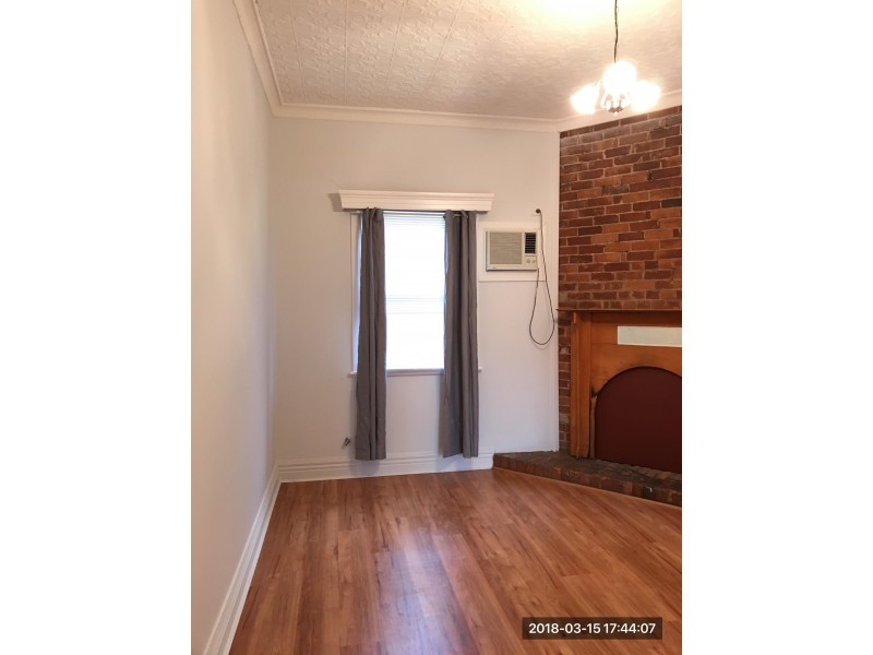 70 Simpson Street, Wellington NSW 2820