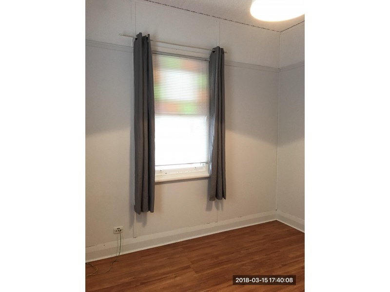 70 Simpson Street, Wellington NSW 2820