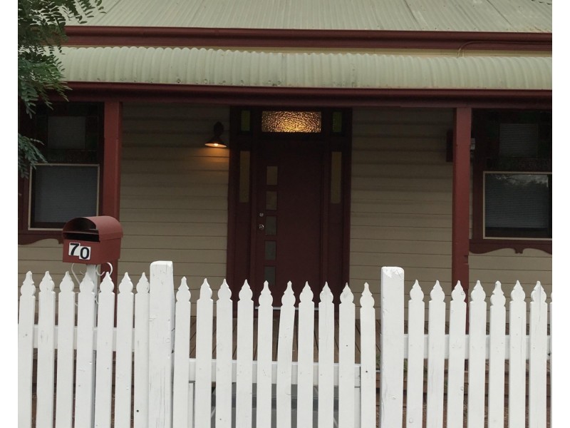 70 Simpson Street, Wellington NSW 2820