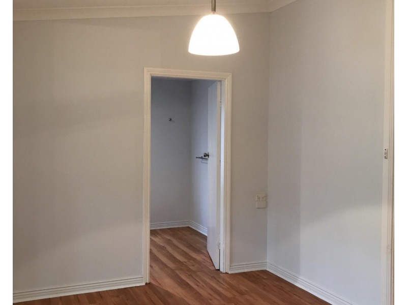 70 Simpson Street, Wellington NSW 2820