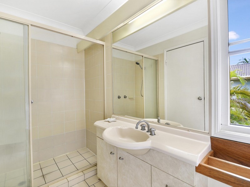 Unit 73/215 Cottesloe, Mermaid Waters QLD 4218