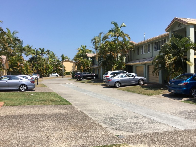 Unit 73/215 Cottesloe, Mermaid Waters QLD 4218